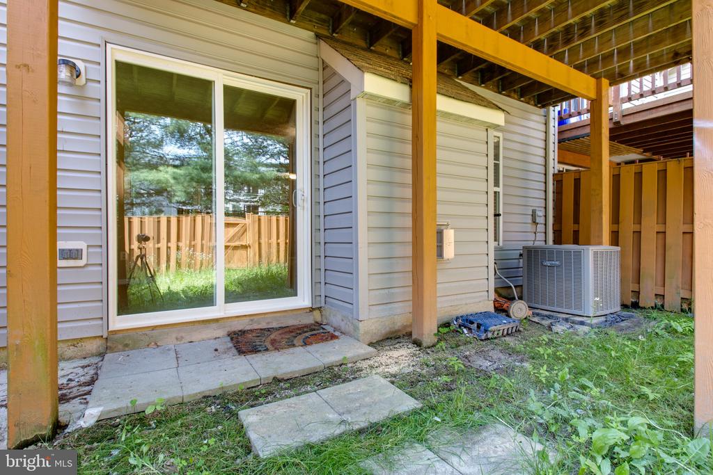 3274 HALCYON COURT