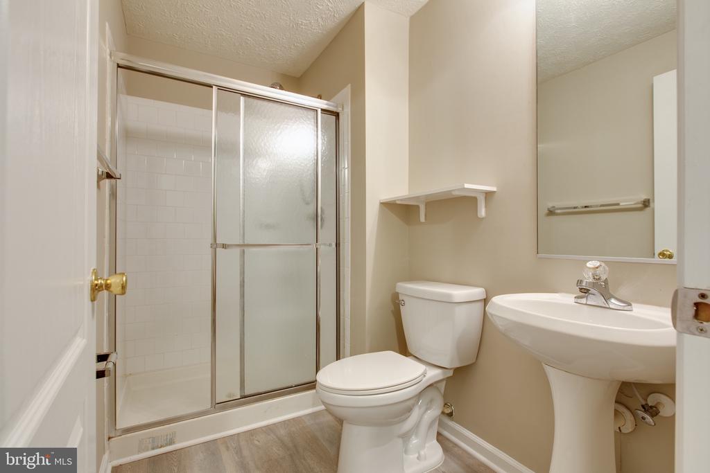 3274 HALCYON COURT