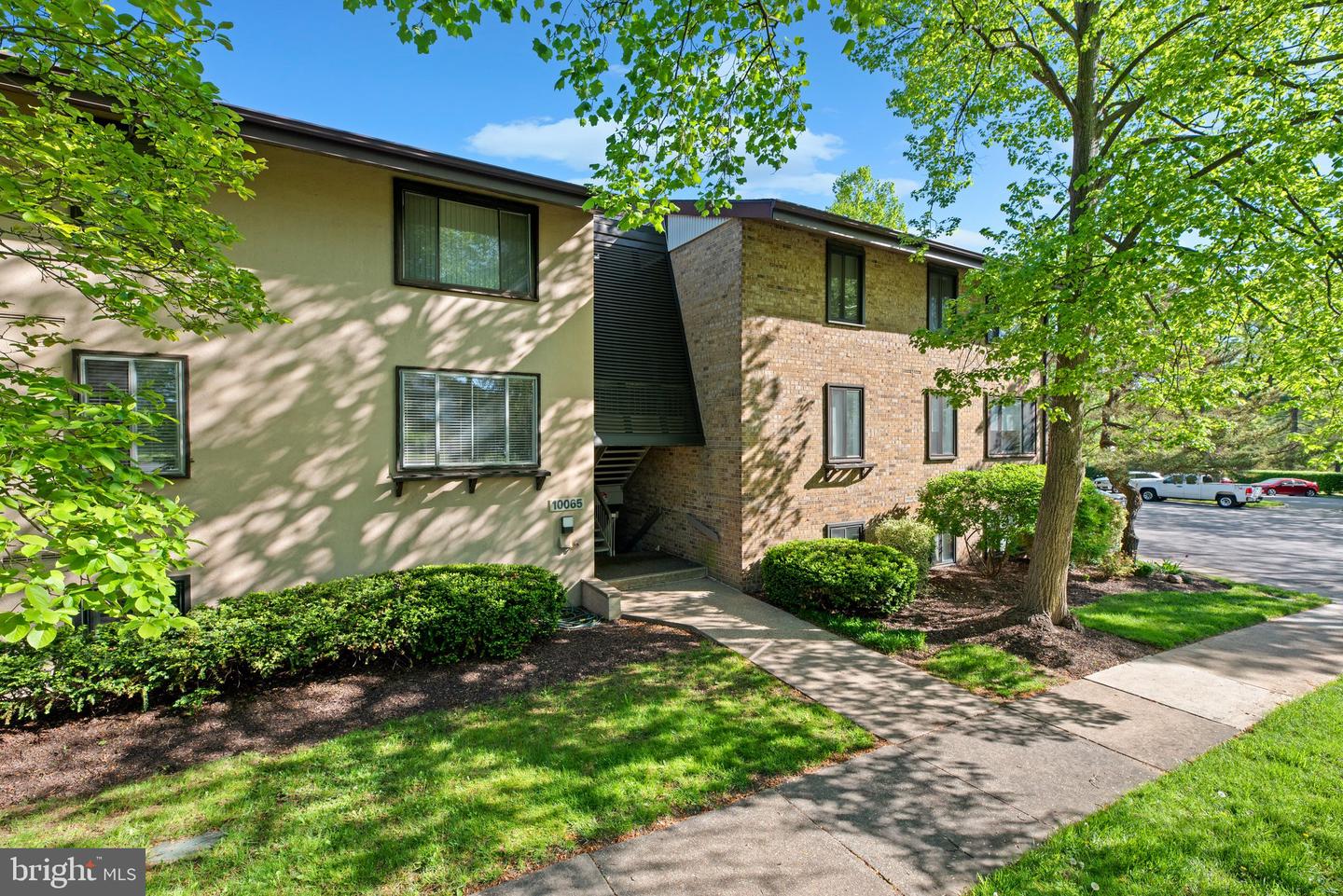 10065 Windstream Dr #1