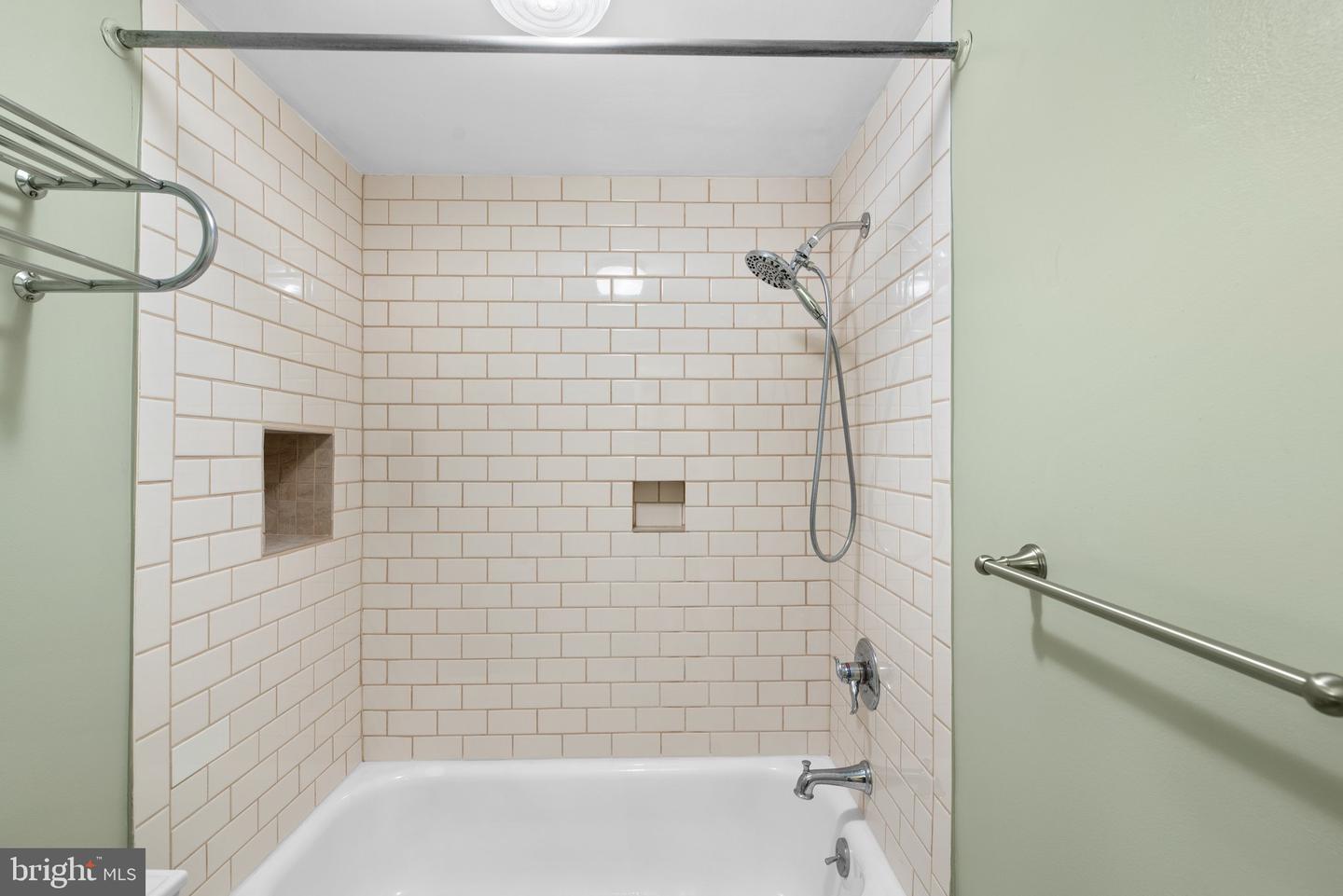 10065 Windstream Dr #1