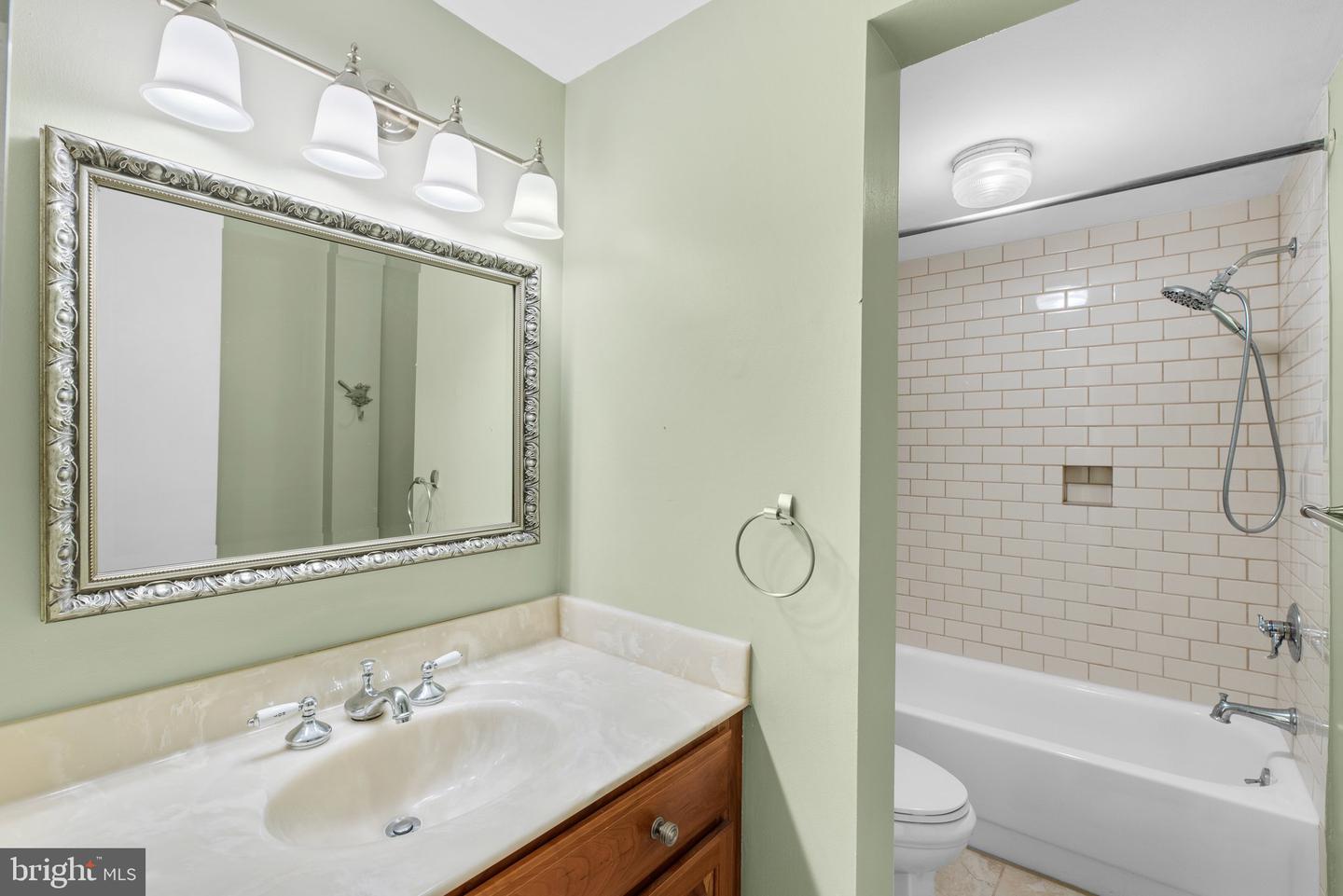 10065 Windstream Dr #1