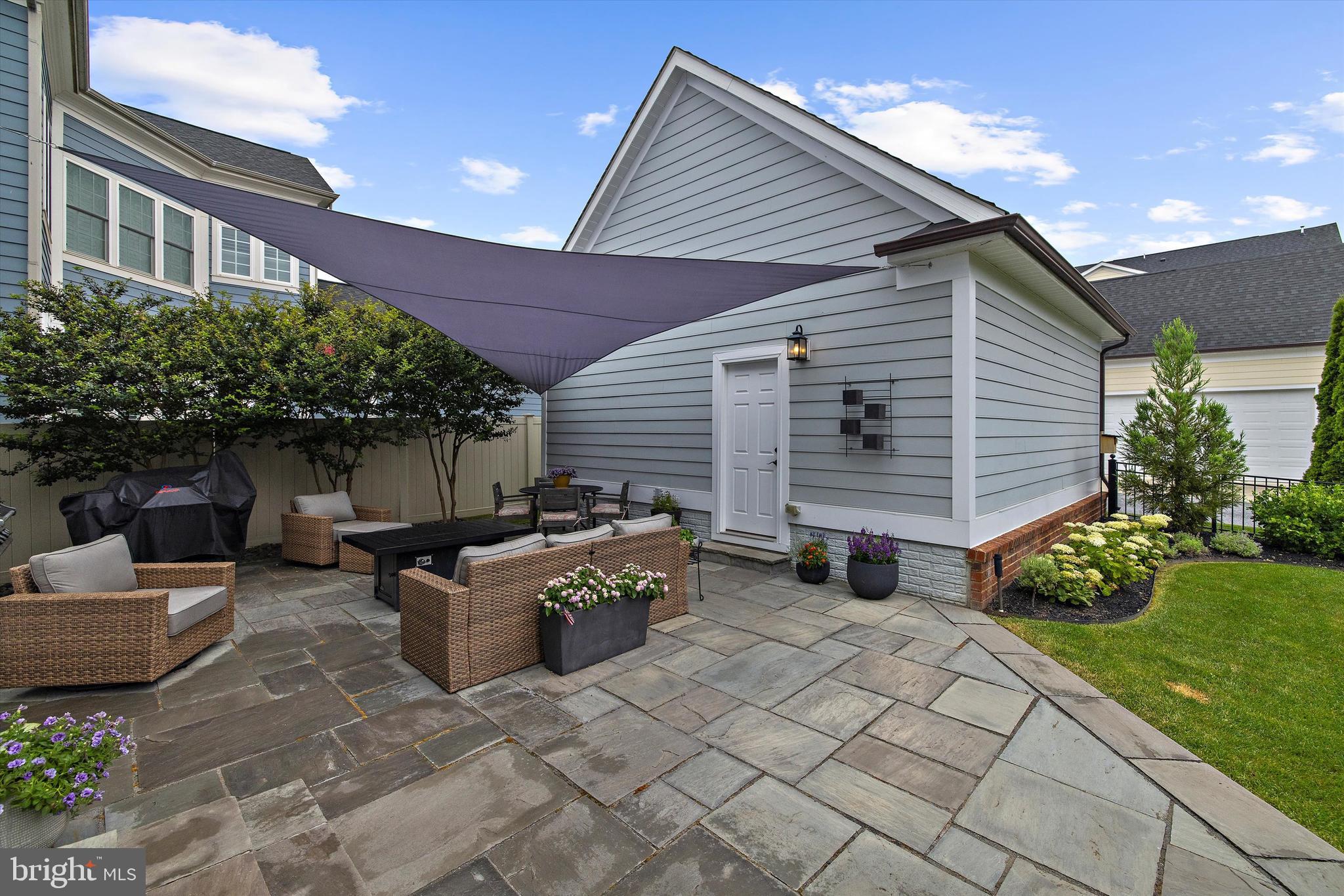 11420 ELLINGTON STREET