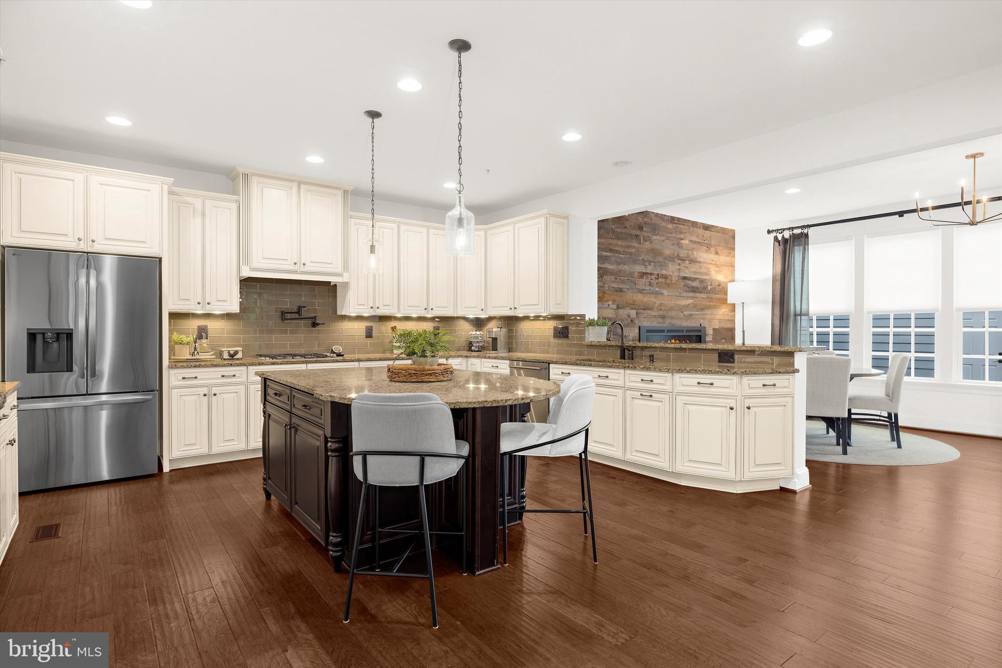 11420 ELLINGTON STREET