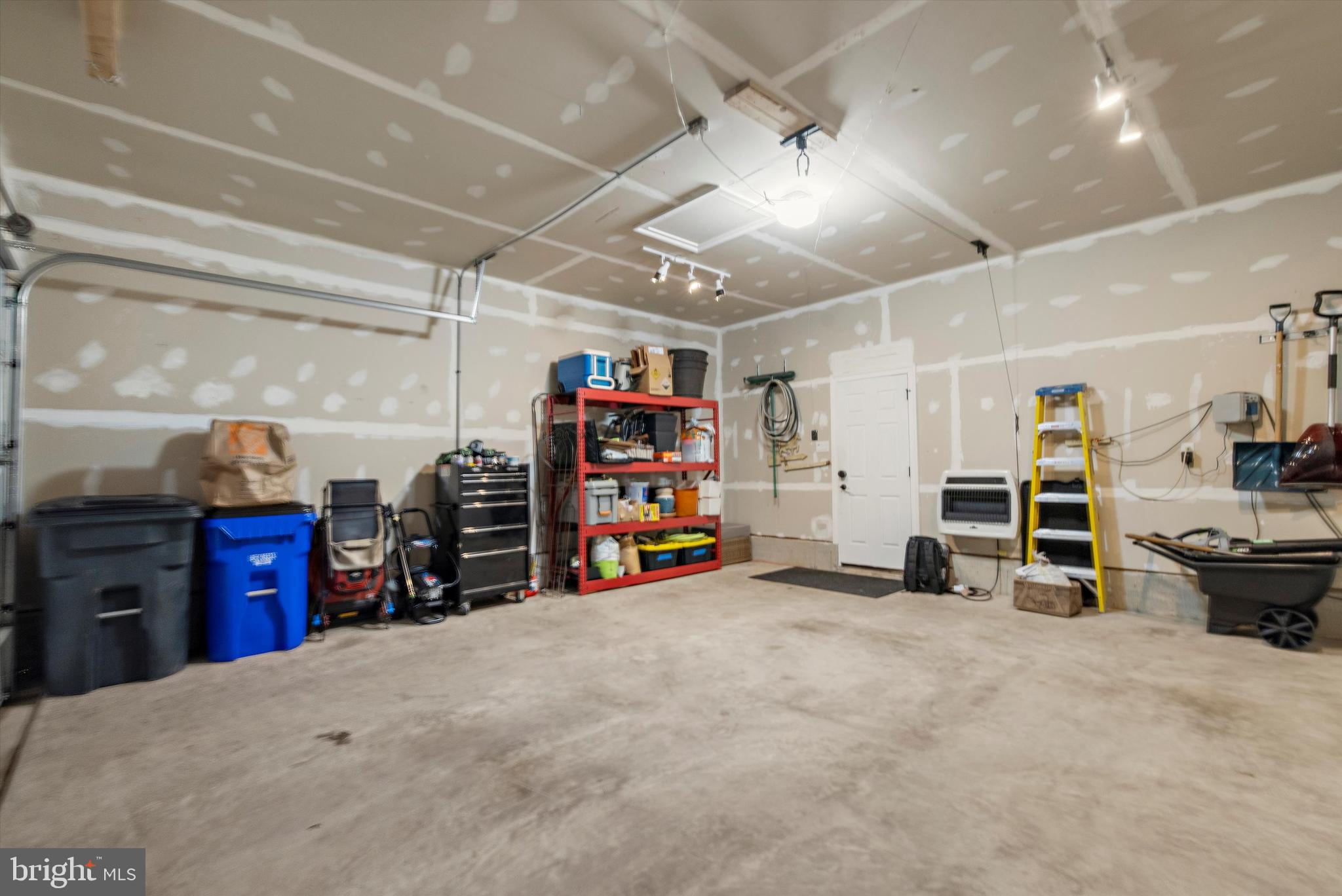 11420 ELLINGTON STREET