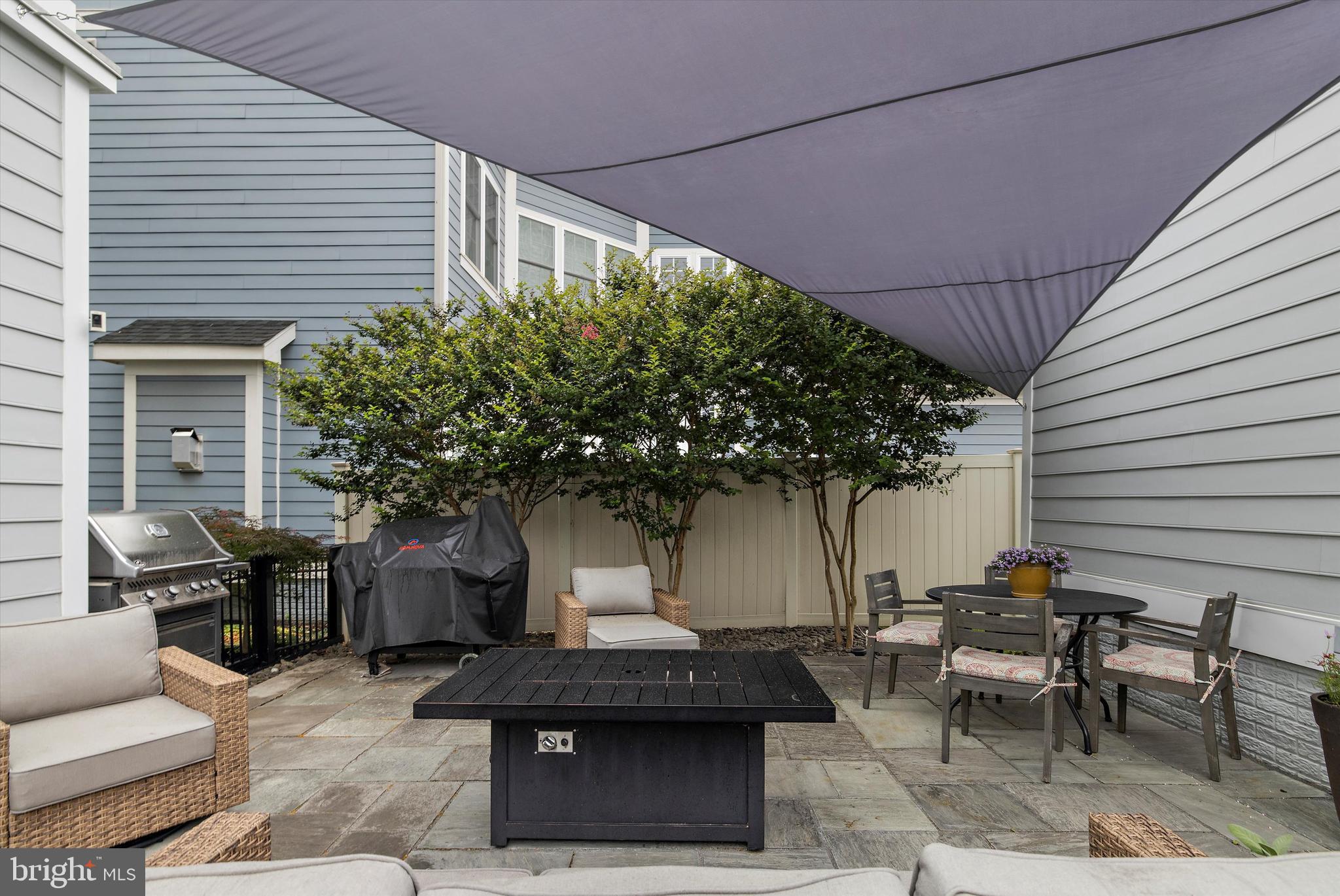 11420 ELLINGTON STREET