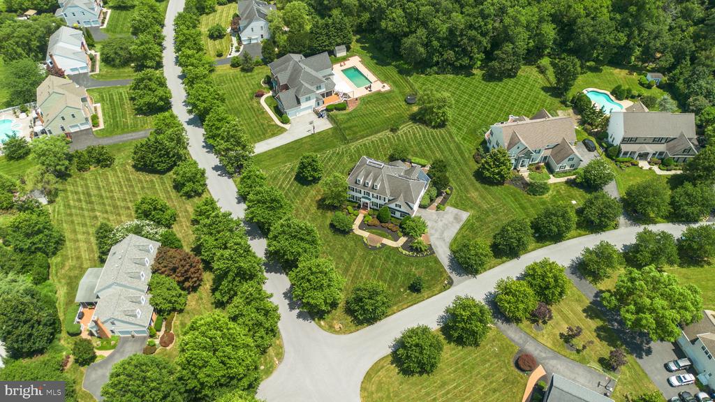 7201 Wolverton Ct