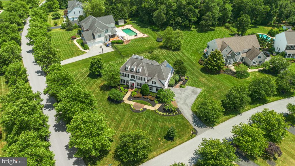 7201 Wolverton Ct