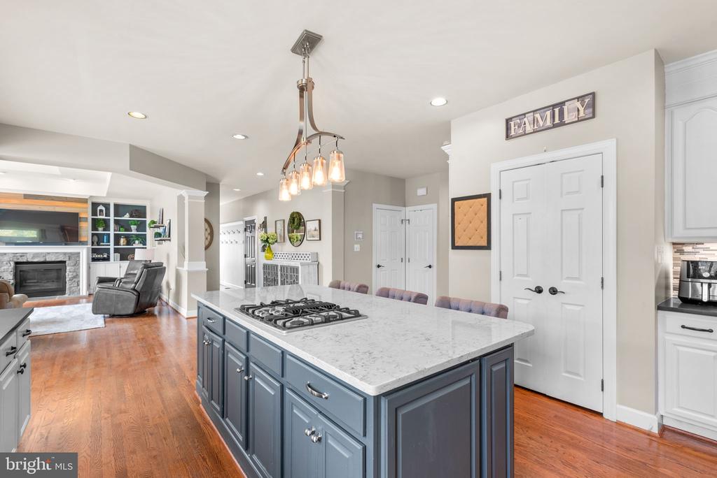 7201 Wolverton Ct