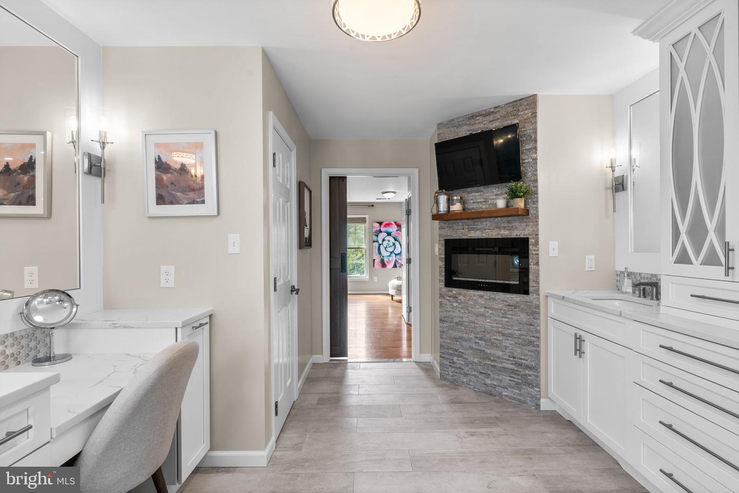 7201 Wolverton Ct
