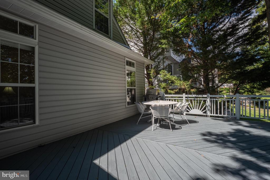 5953 SANDY RIDGE