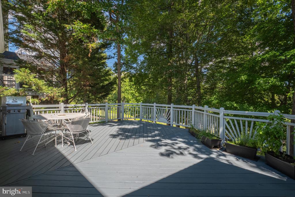 5953 SANDY RIDGE