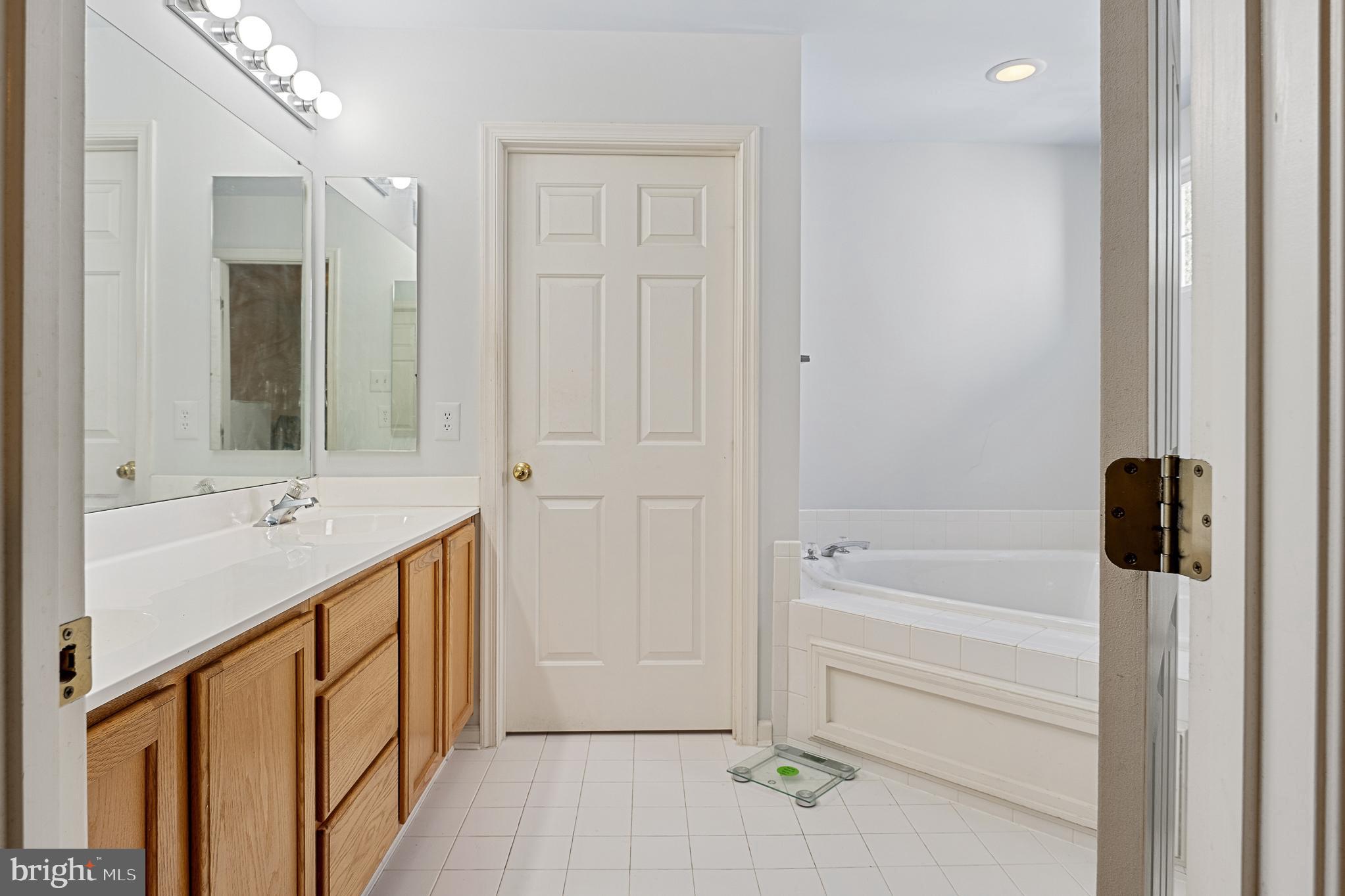 5953 SANDY RIDGE