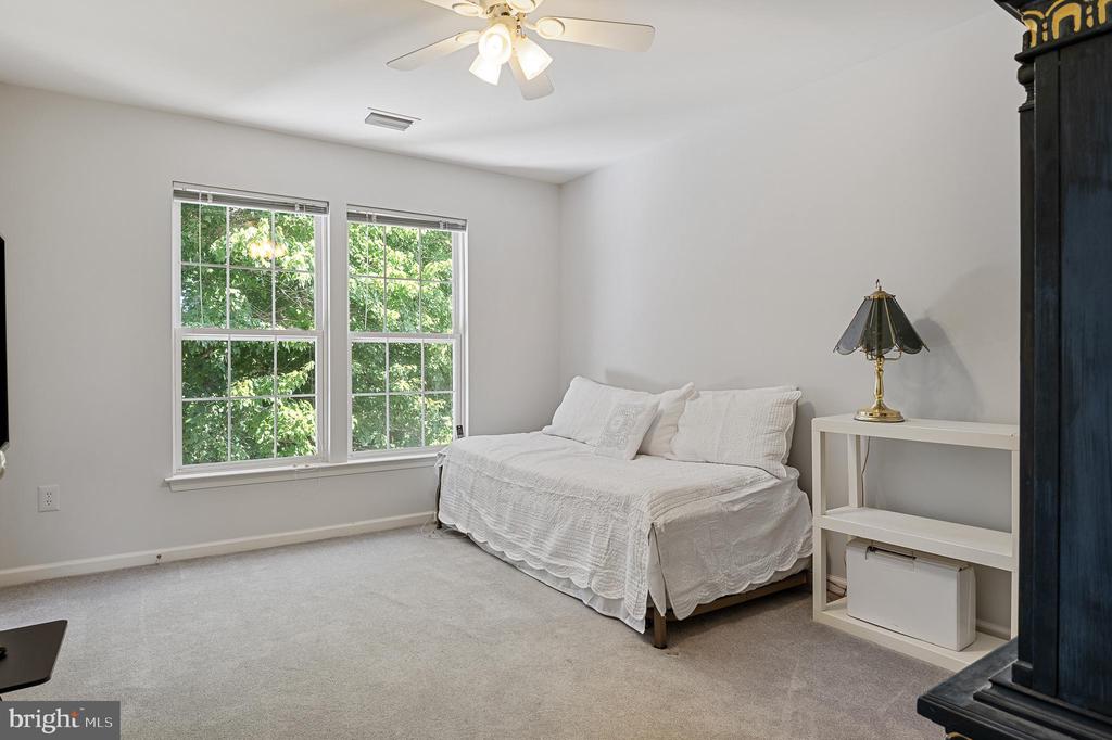 5953 SANDY RIDGE