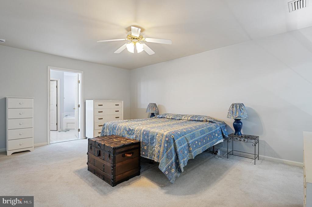 5953 SANDY RIDGE