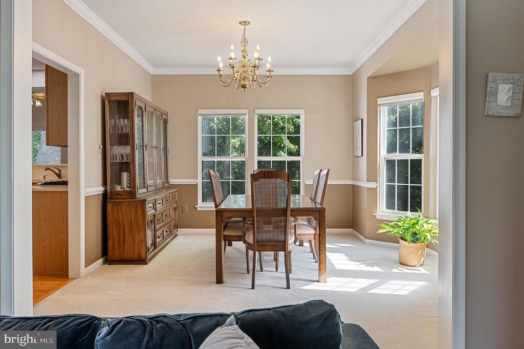 5953 SANDY RIDGE
