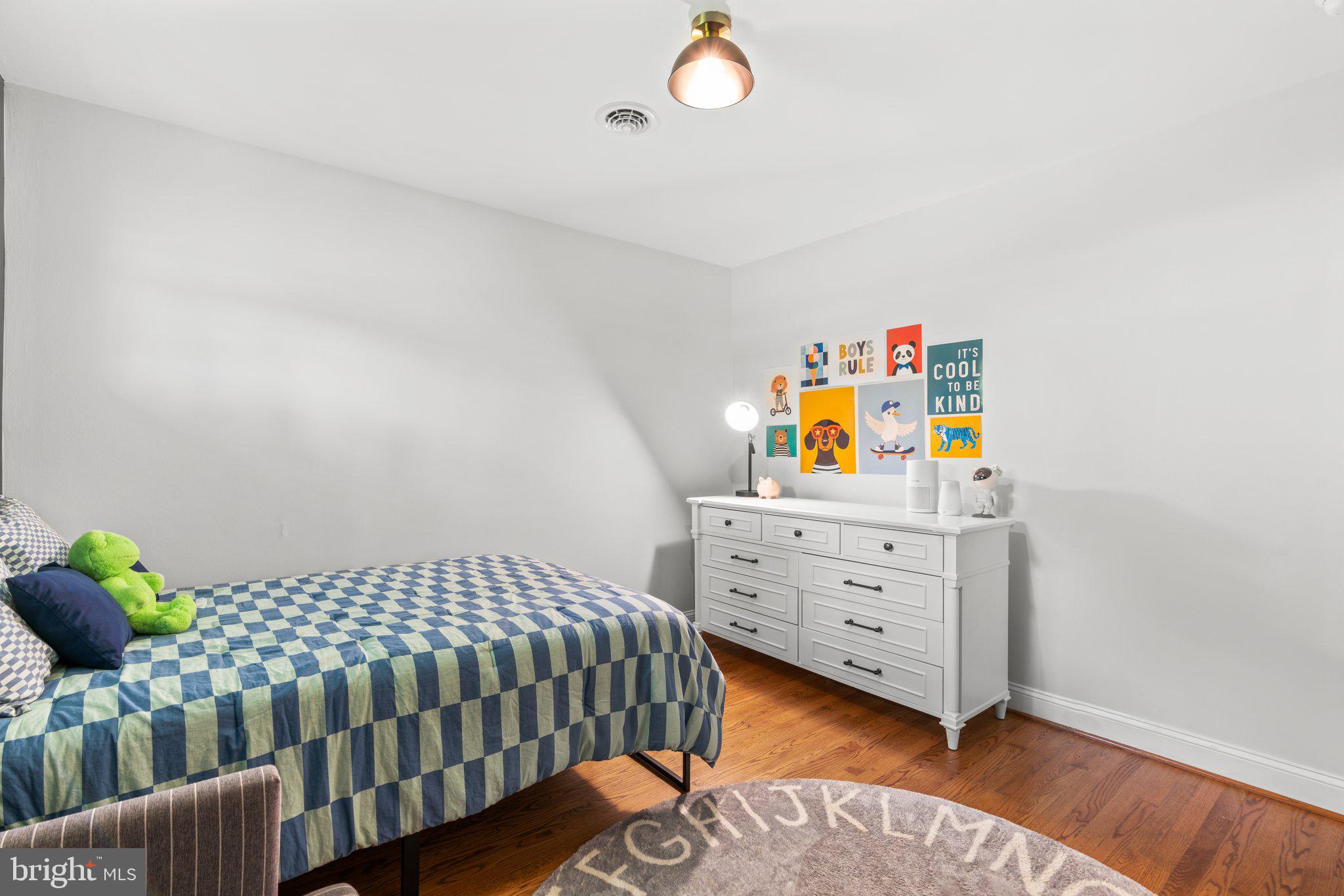 1656 DAISY ROAD