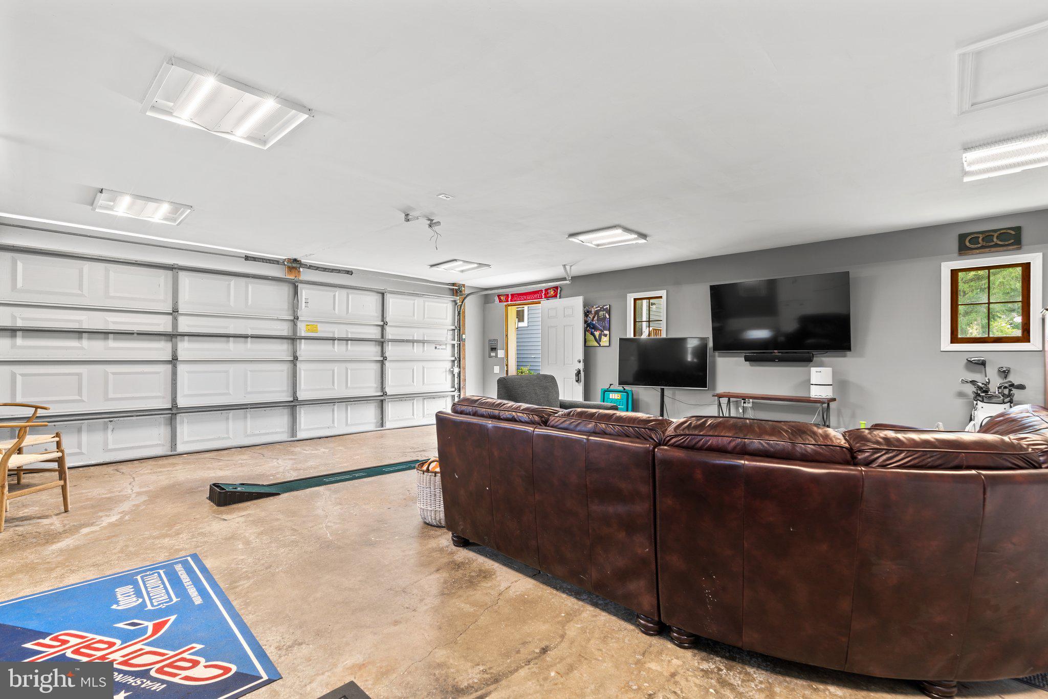 1656 DAISY ROAD