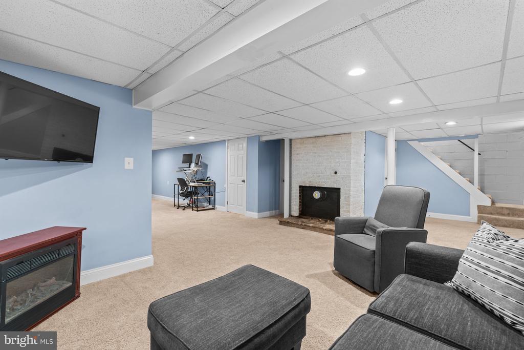 1656 DAISY ROAD