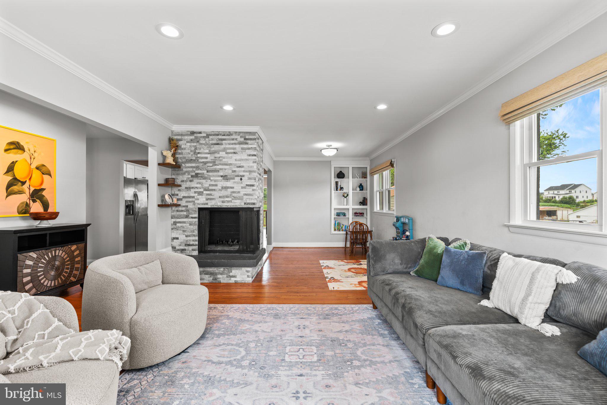 1656 DAISY ROAD