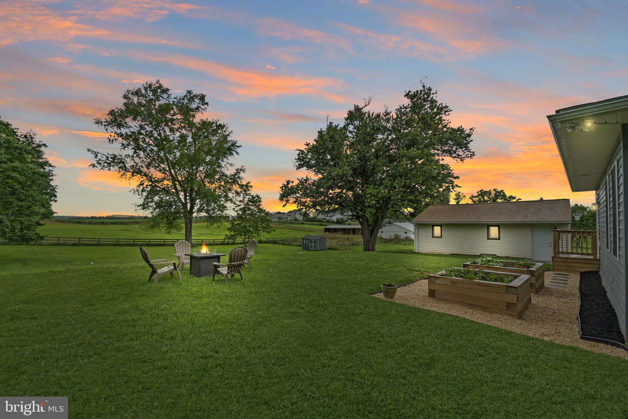 1656 DAISY ROAD