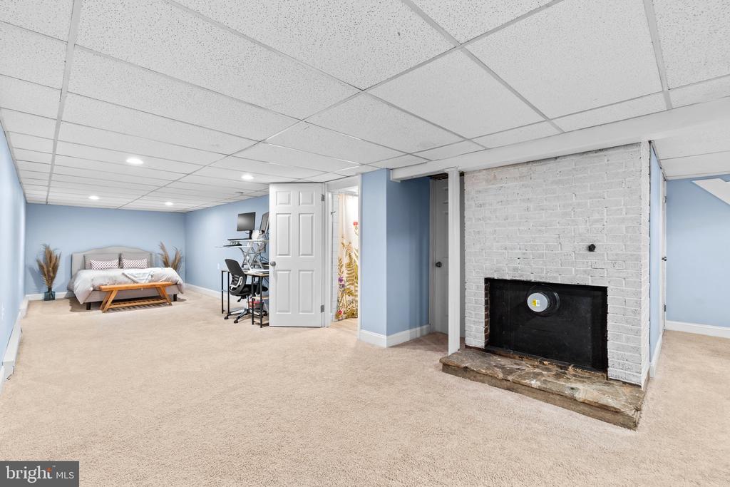 1656 DAISY ROAD