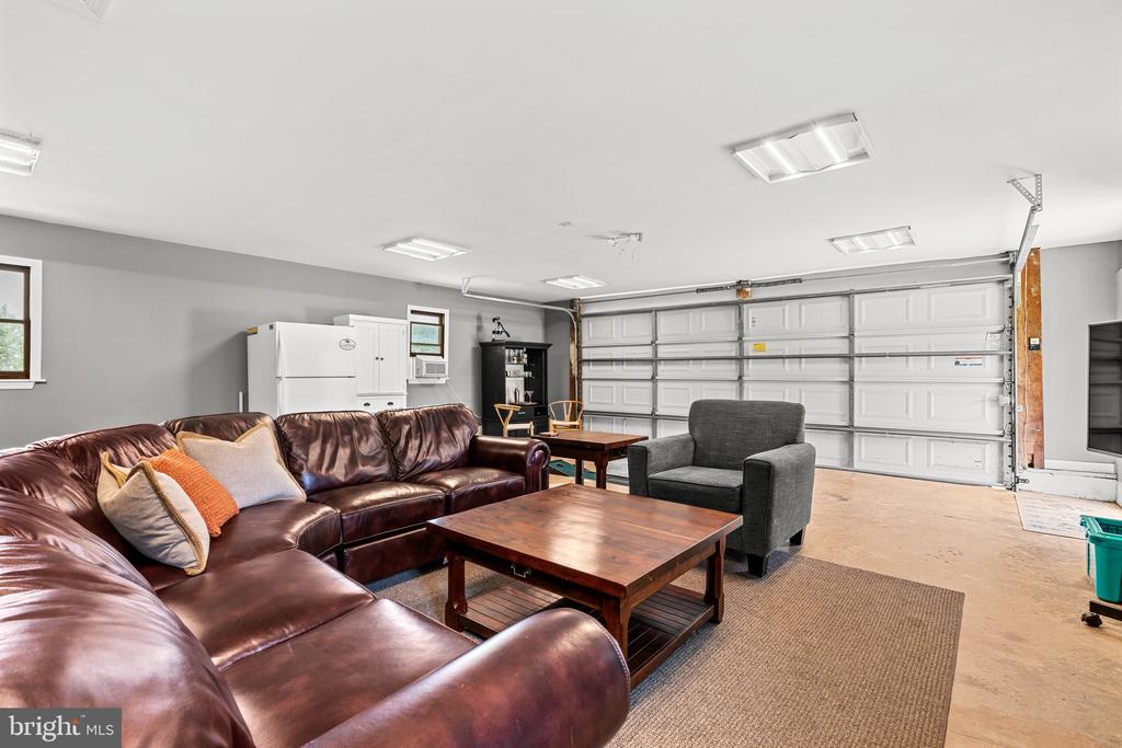 1656 DAISY ROAD