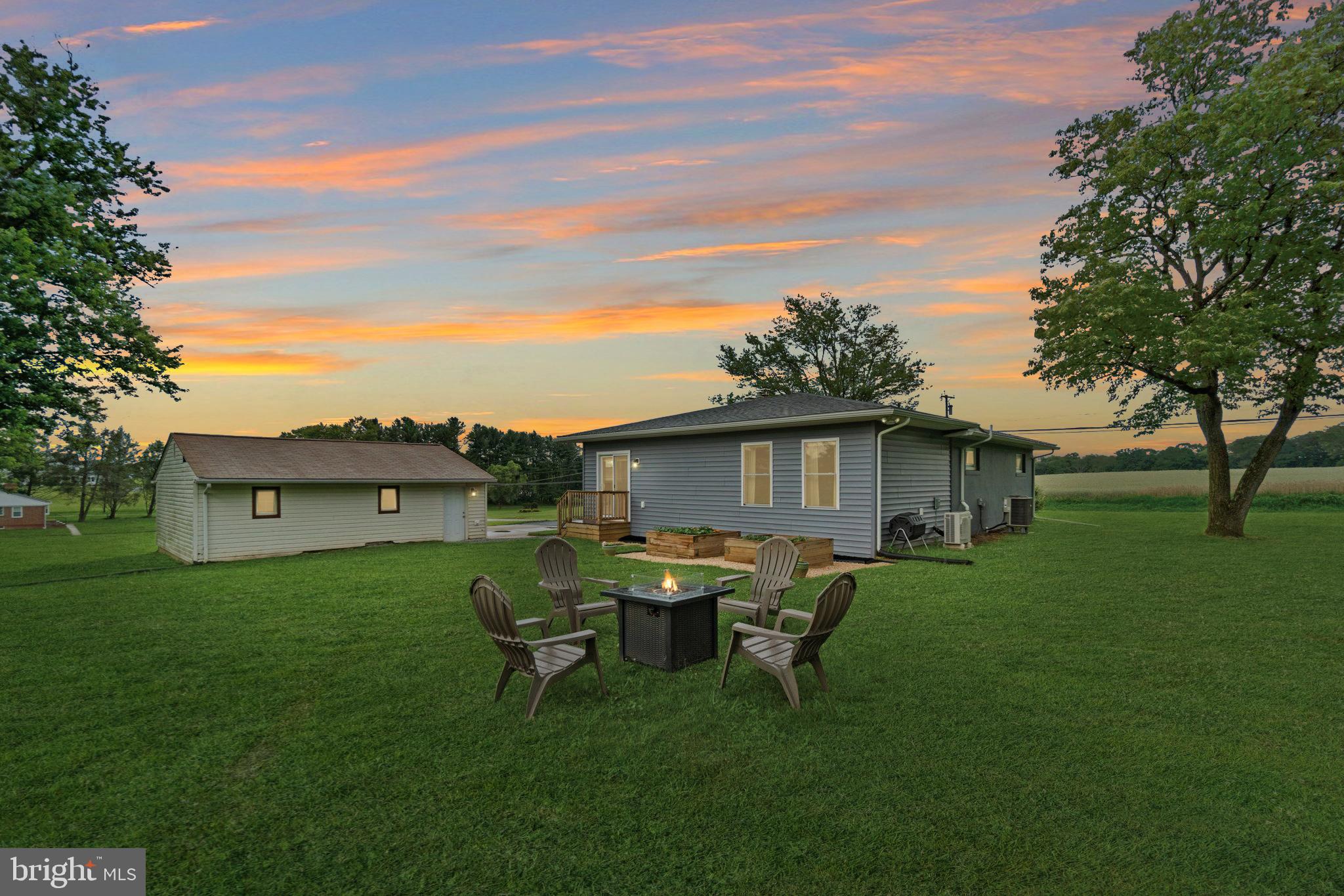 1656 DAISY ROAD