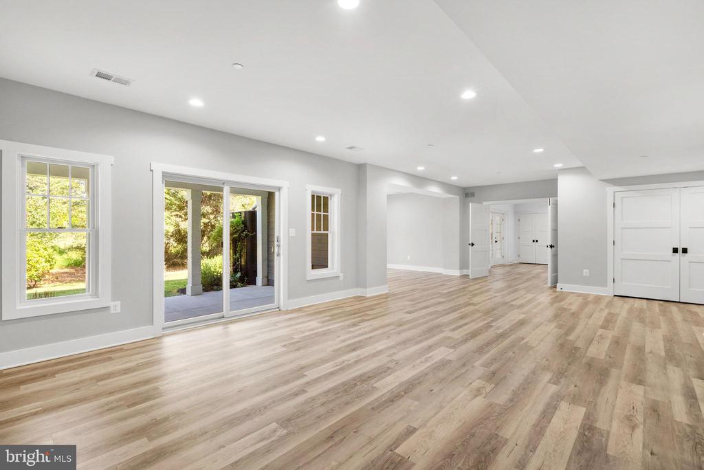 13492 ALLNUTT LANE