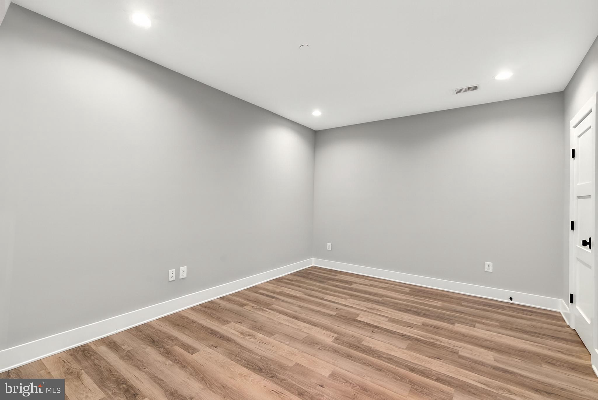 13492 ALLNUTT LANE