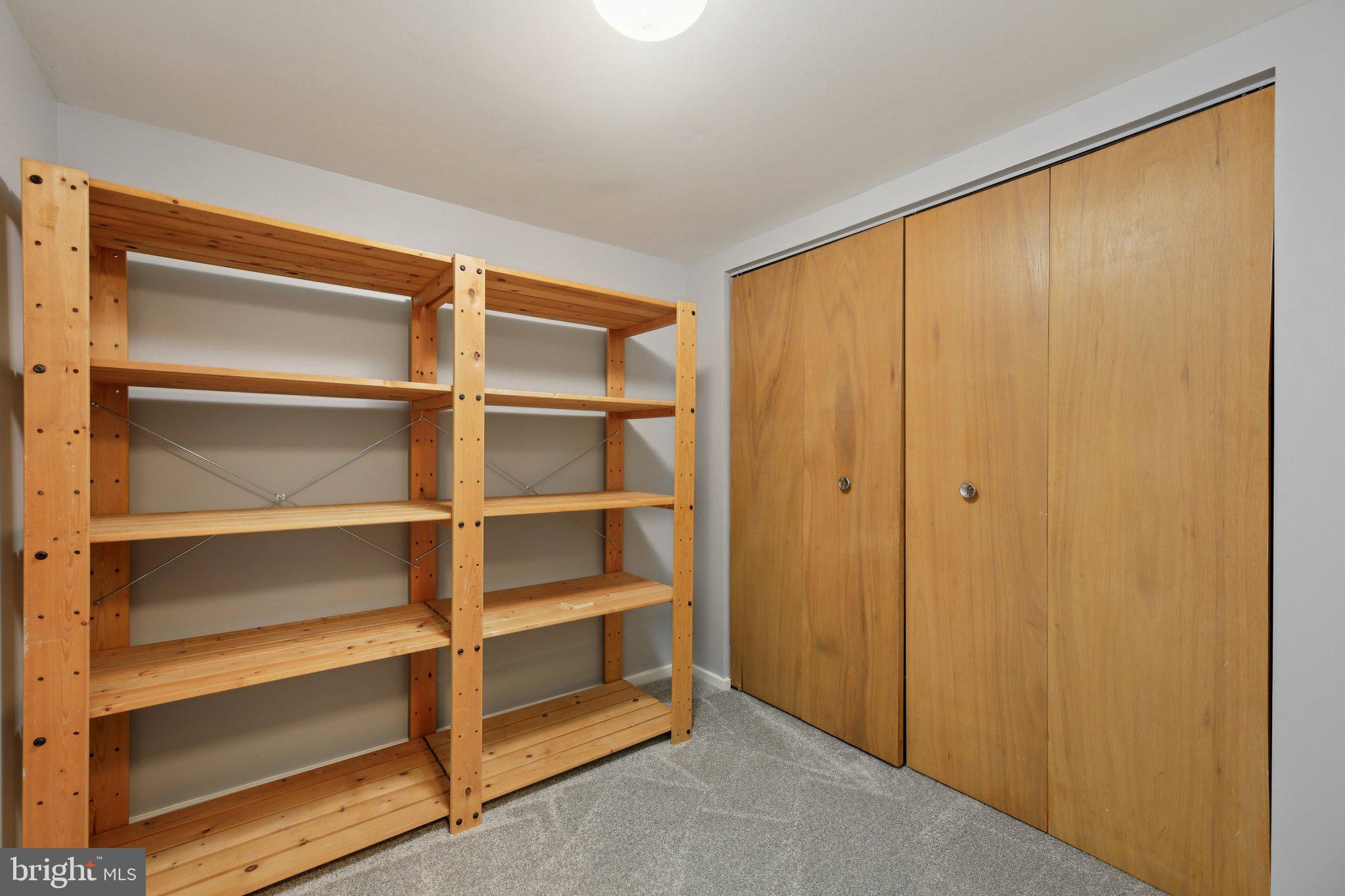 5445 CROWFLOCK COURT