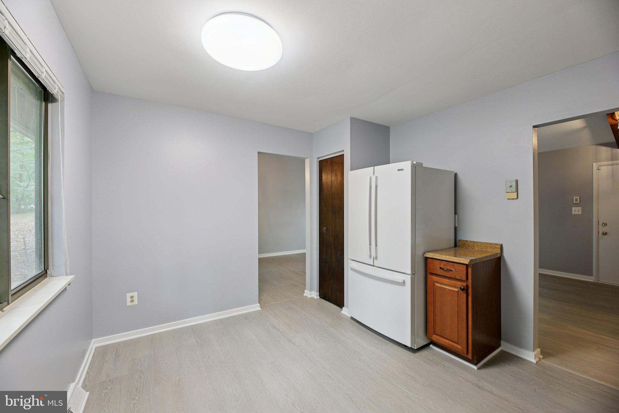 5445 CROWFLOCK COURT