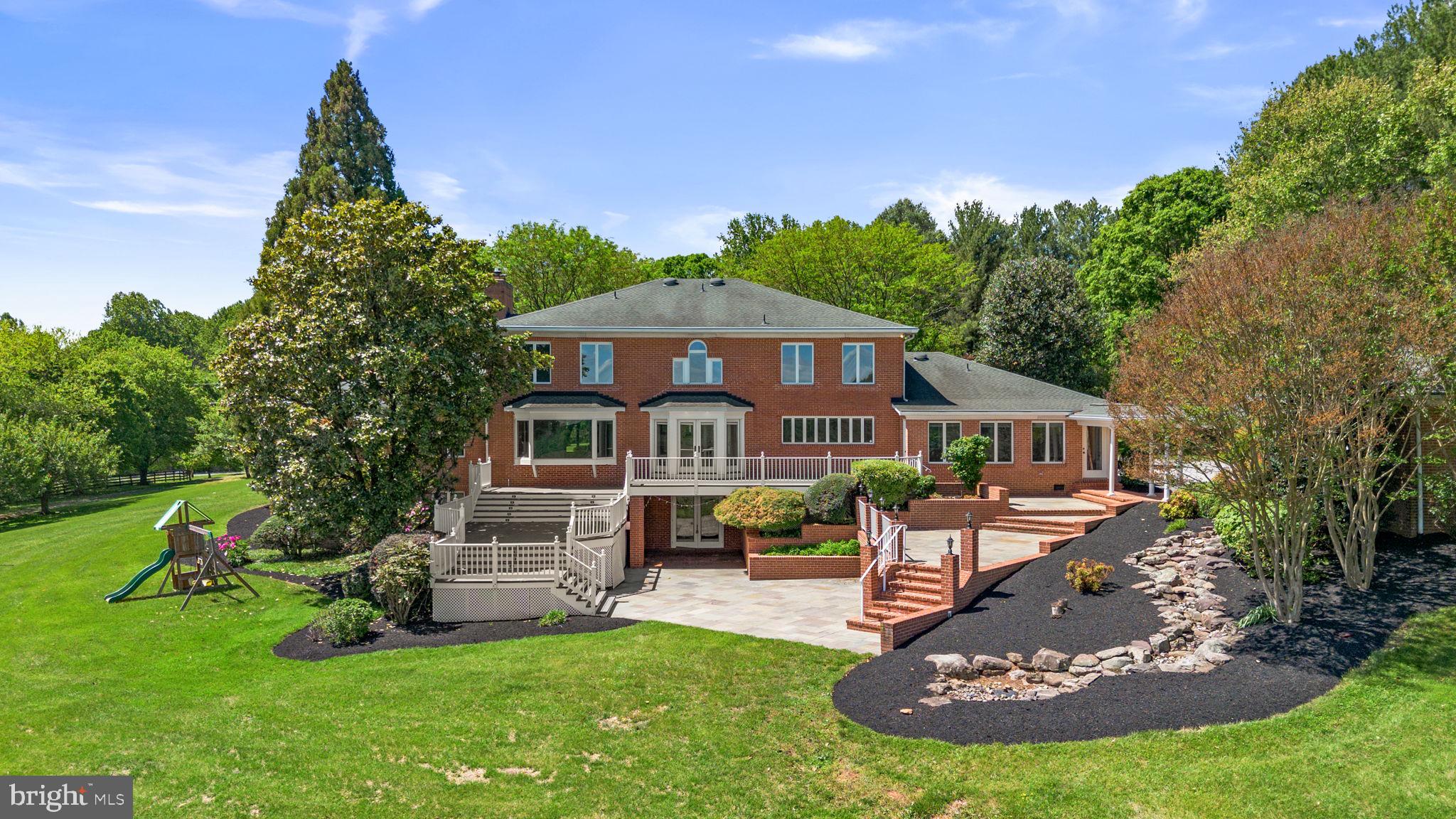 6005 TEN OAKS ROAD