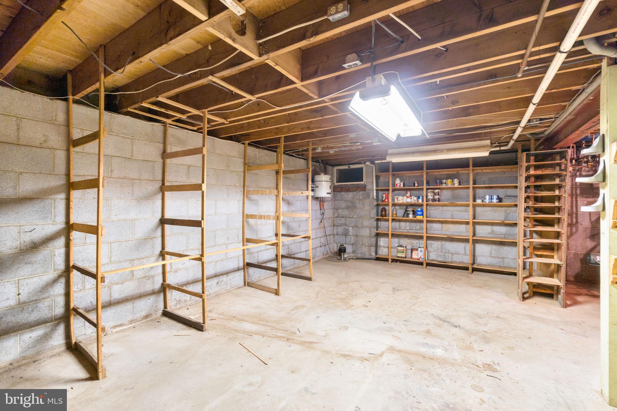 10170 GREEN CLOVER DRIVE