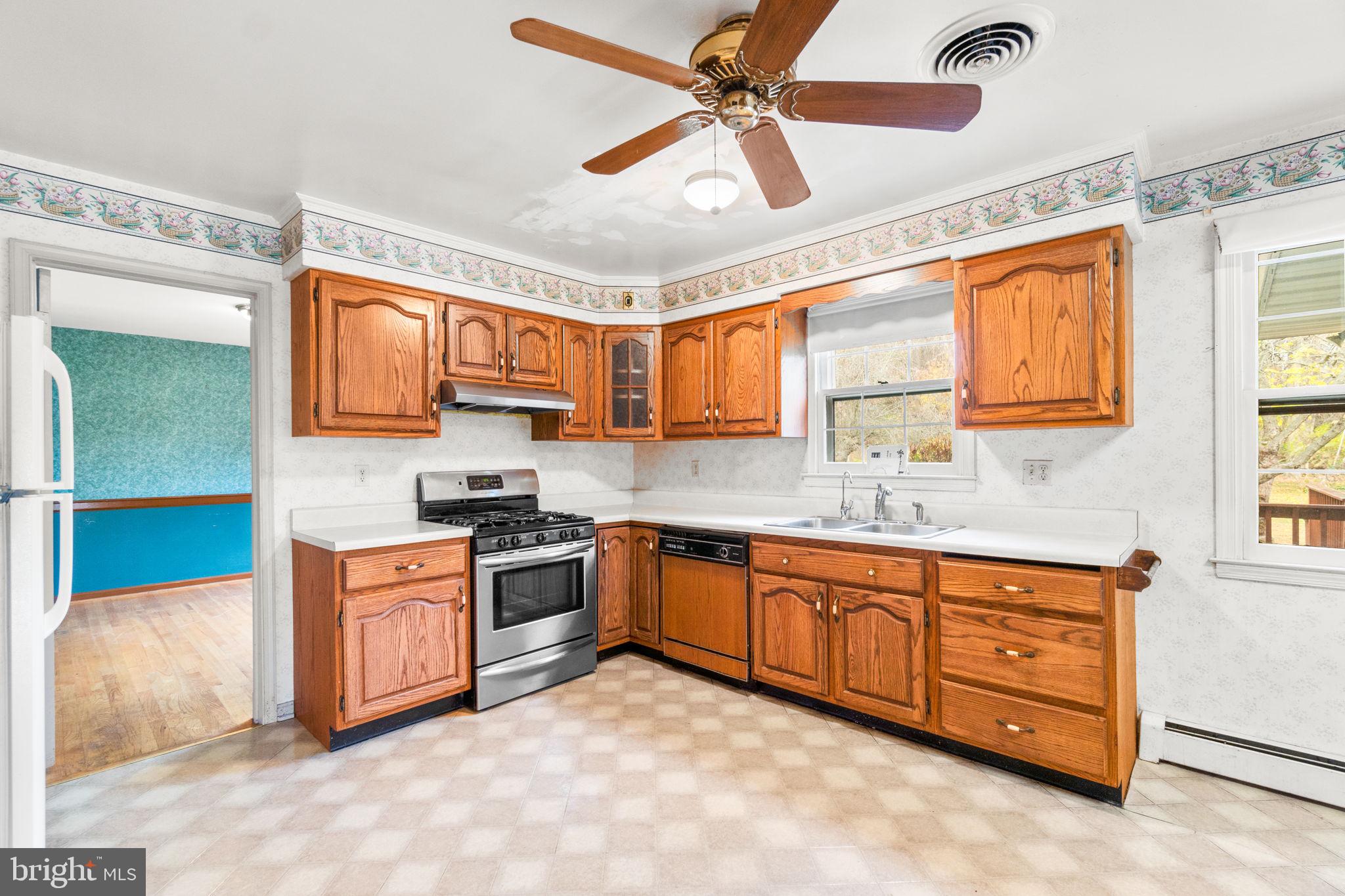 10170 GREEN CLOVER DRIVE