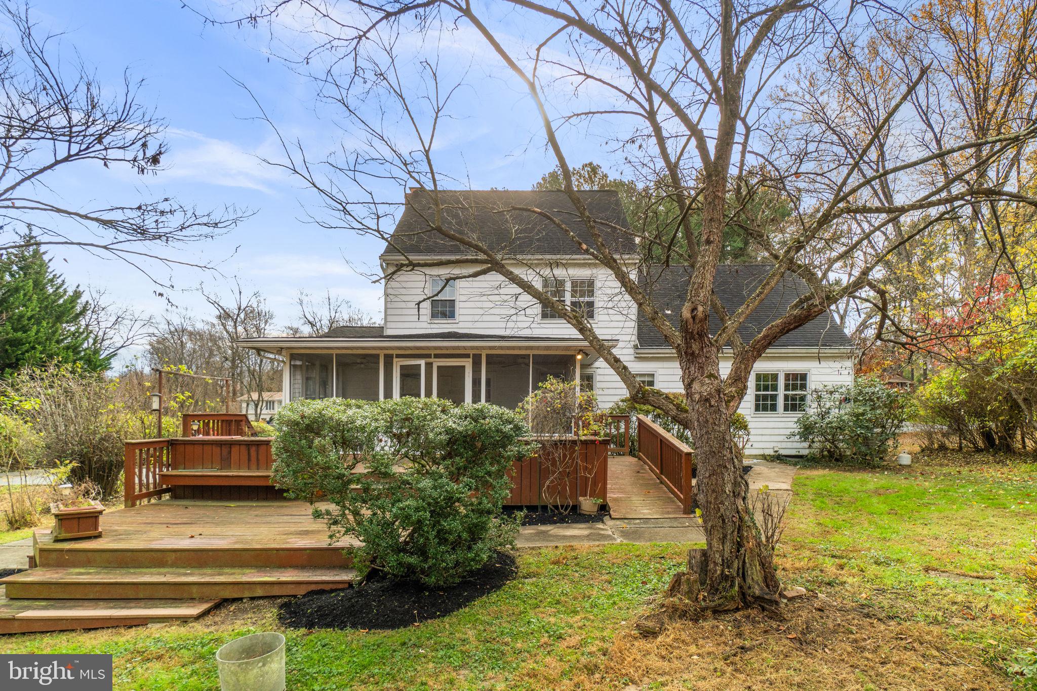 10170 GREEN CLOVER DRIVE