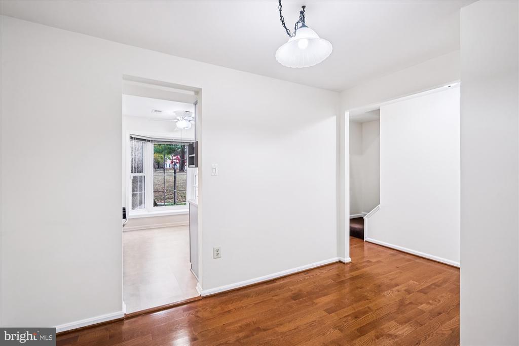 5822 HUMBLEBEE ROAD