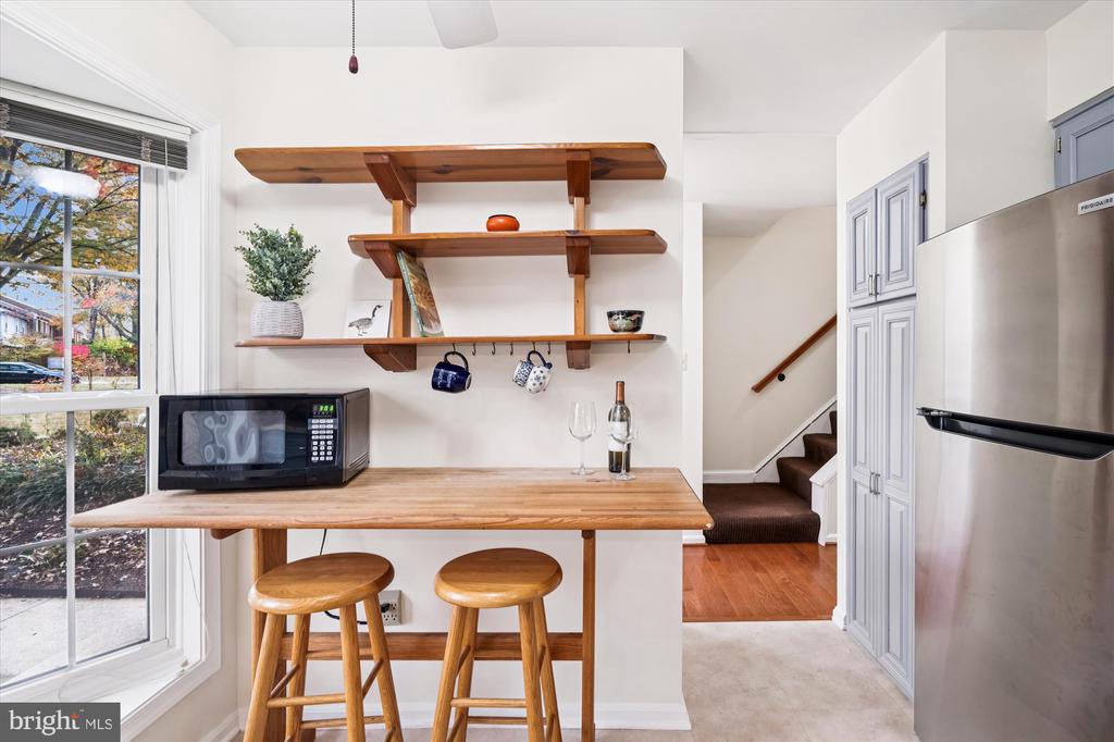 5822 HUMBLEBEE ROAD