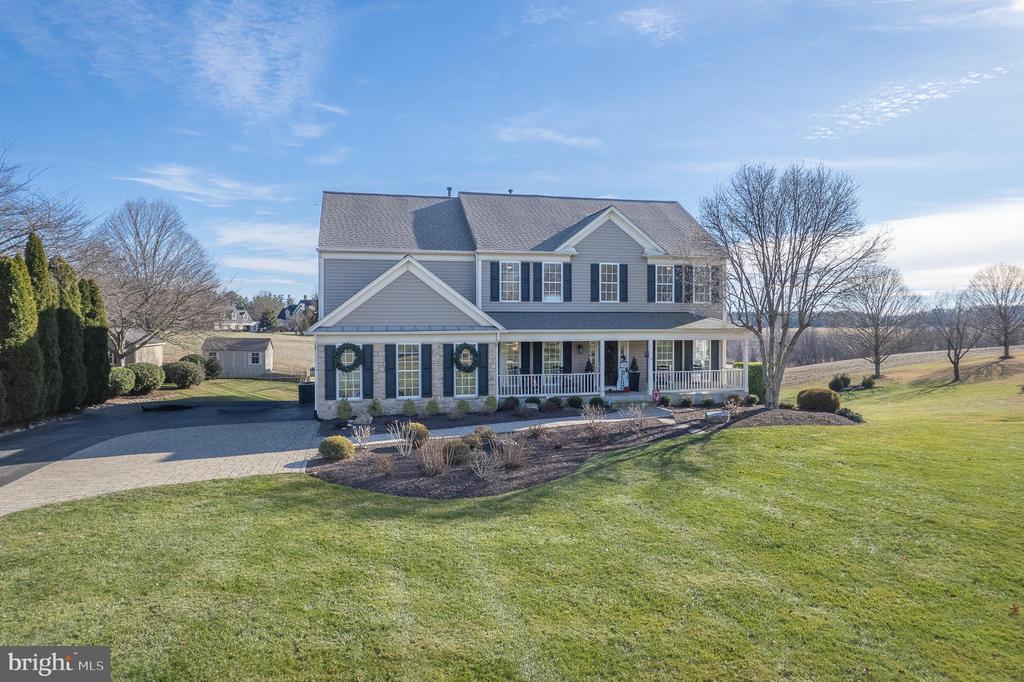 1736 CATTAIL MEADOWS DRIVE