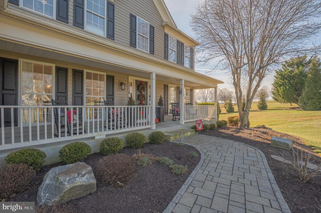 1736 CATTAIL MEADOWS DRIVE