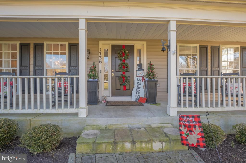 1736 CATTAIL MEADOWS DRIVE
