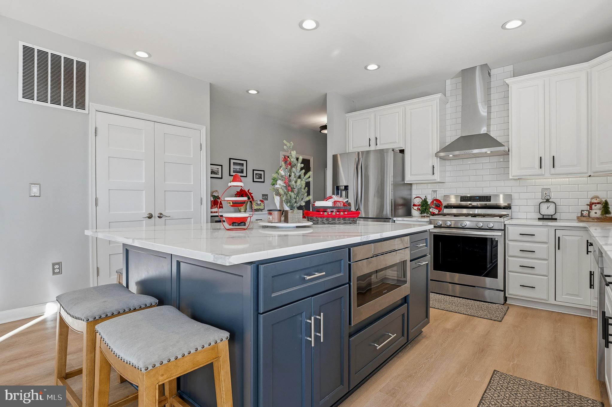 1736 CATTAIL MEADOWS DRIVE