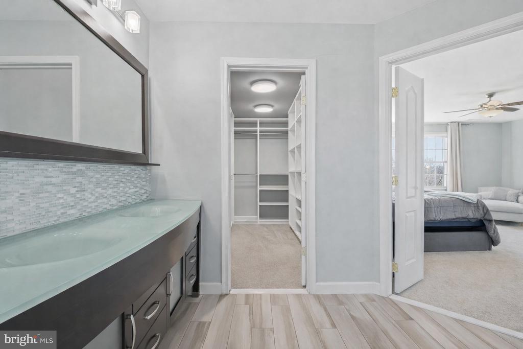 1736 CATTAIL MEADOWS DRIVE