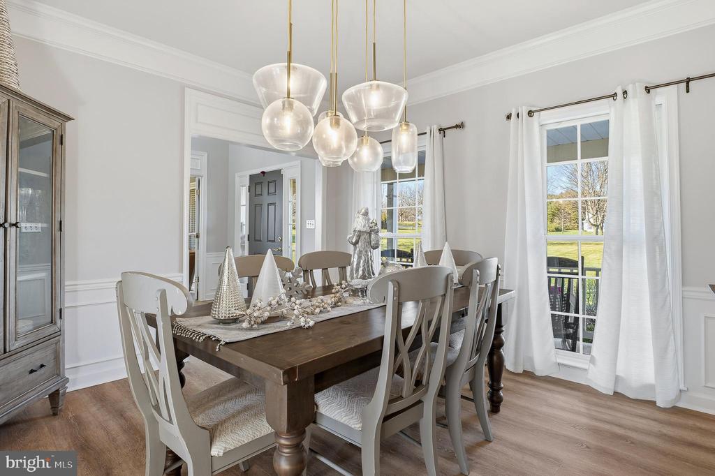1736 CATTAIL MEADOWS DRIVE