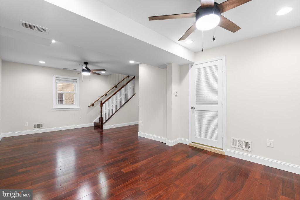 8483 FREDERICK ROAD