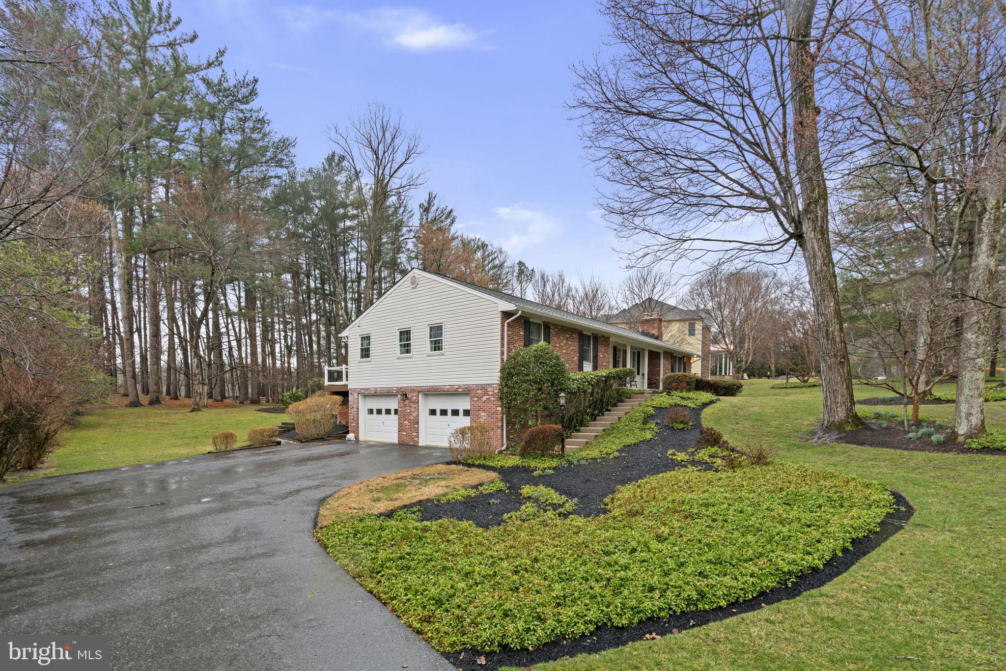 10115 GREEN CLOVER DRIVE