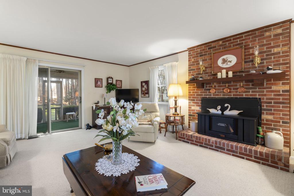 10115 GREEN CLOVER DRIVE