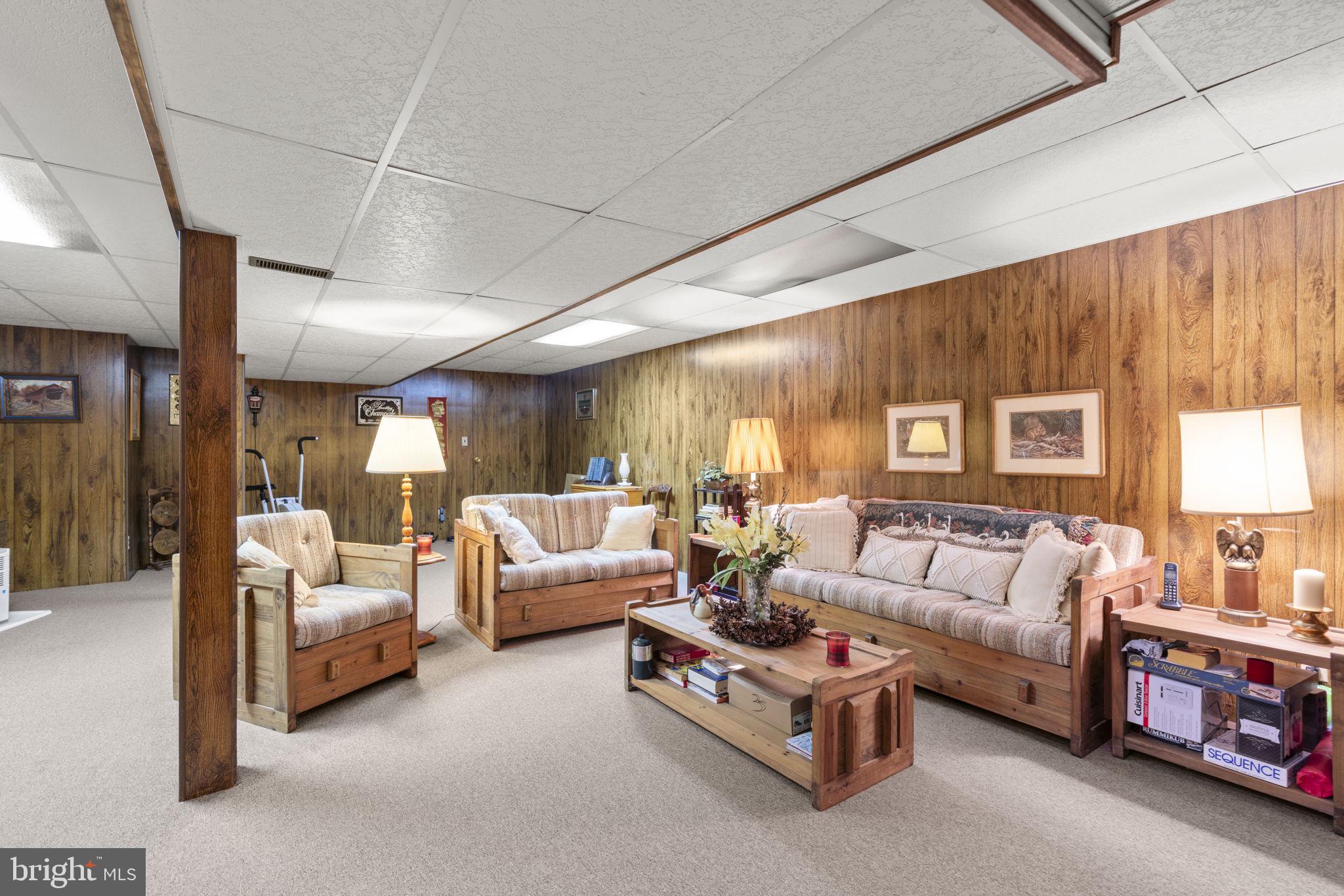 10115 GREEN CLOVER DRIVE