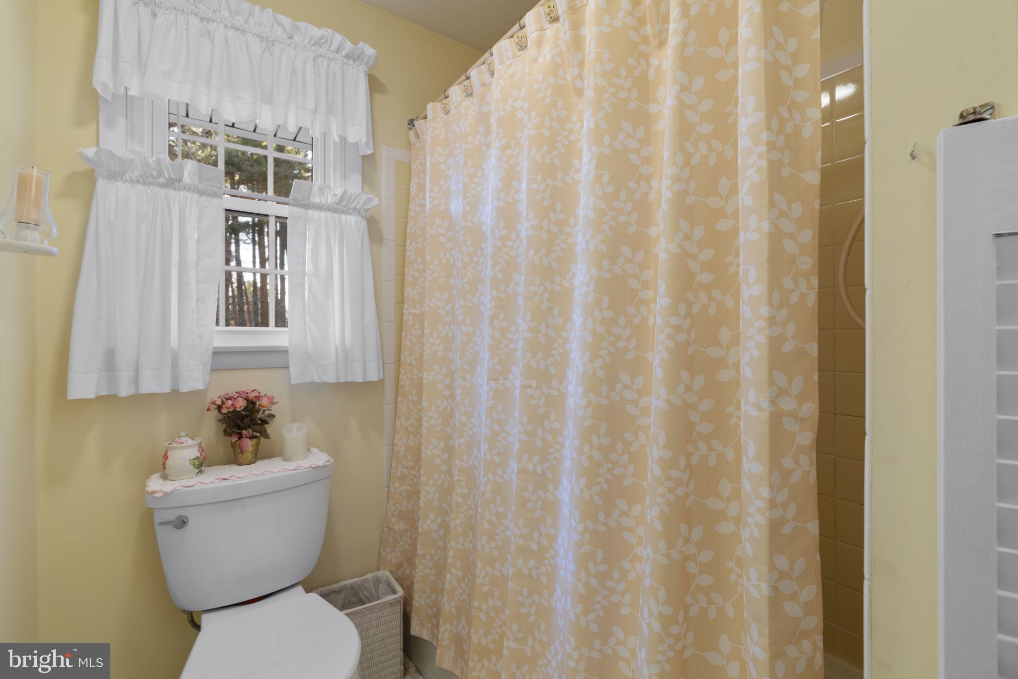 10115 GREEN CLOVER DRIVE