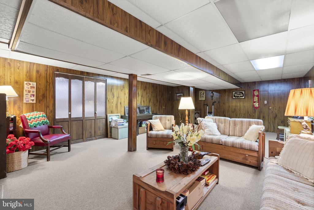 10115 GREEN CLOVER DRIVE