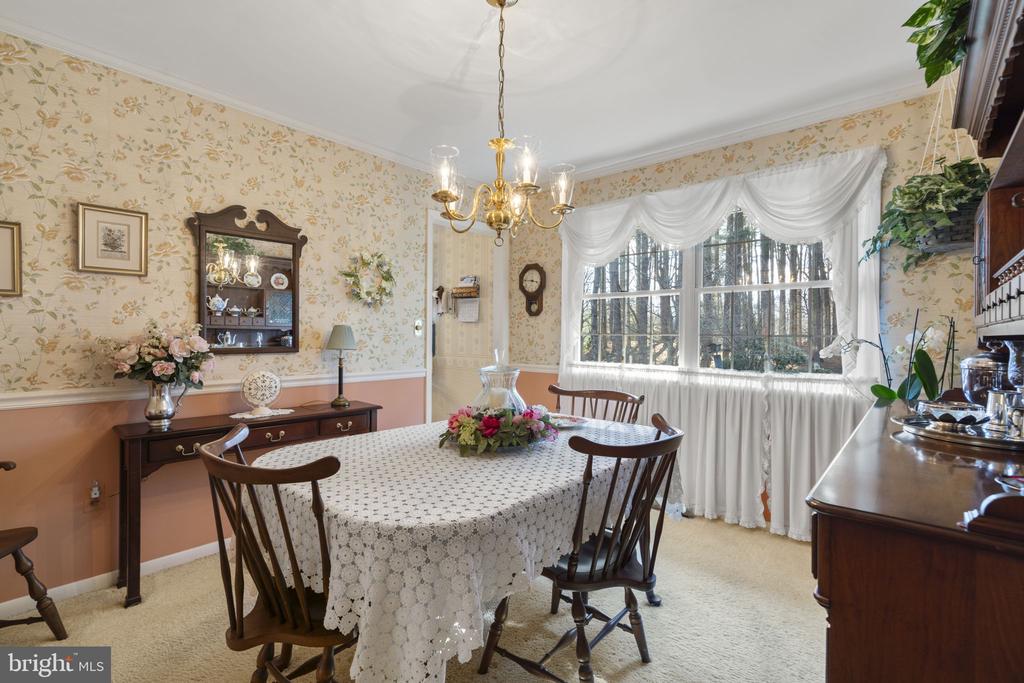 10115 GREEN CLOVER DRIVE